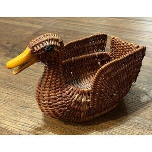 Vintage Wicker Duck Basket Woven Rattan Wood Beak Farmhouse Country Animal Boho